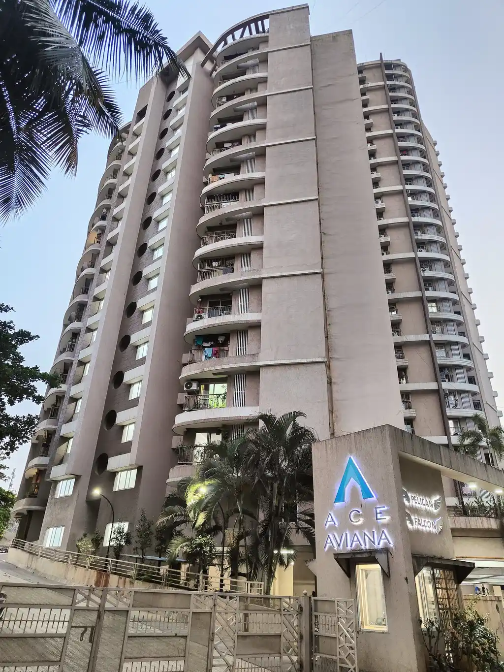 Image of 2 BHK Flat for Resale in Ace Aviana Kasarvadavali, Thane