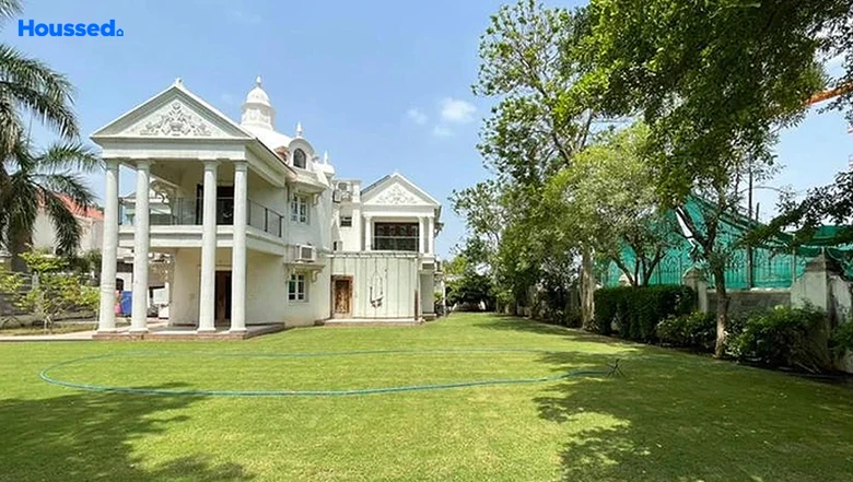 Image of 5 BHK House/Villa for Resale in Adalaj, Gandhinagar