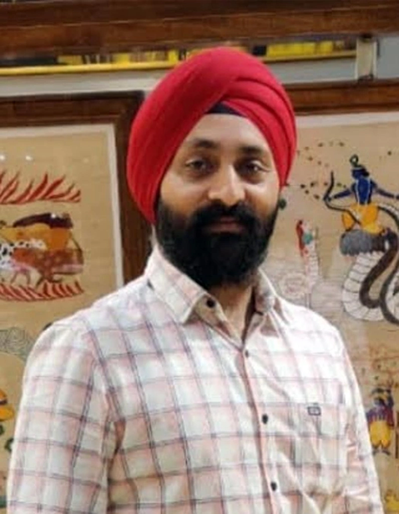 Agent Navdeep Singh