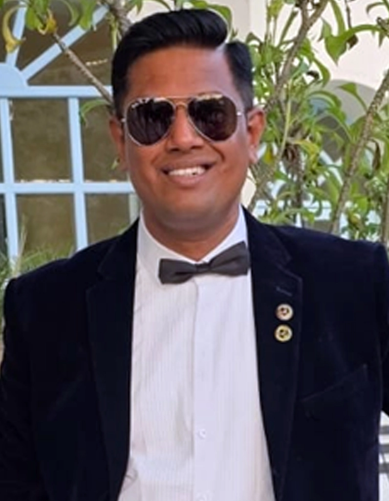 Rohit Shaha, verified real estate agent in Pune