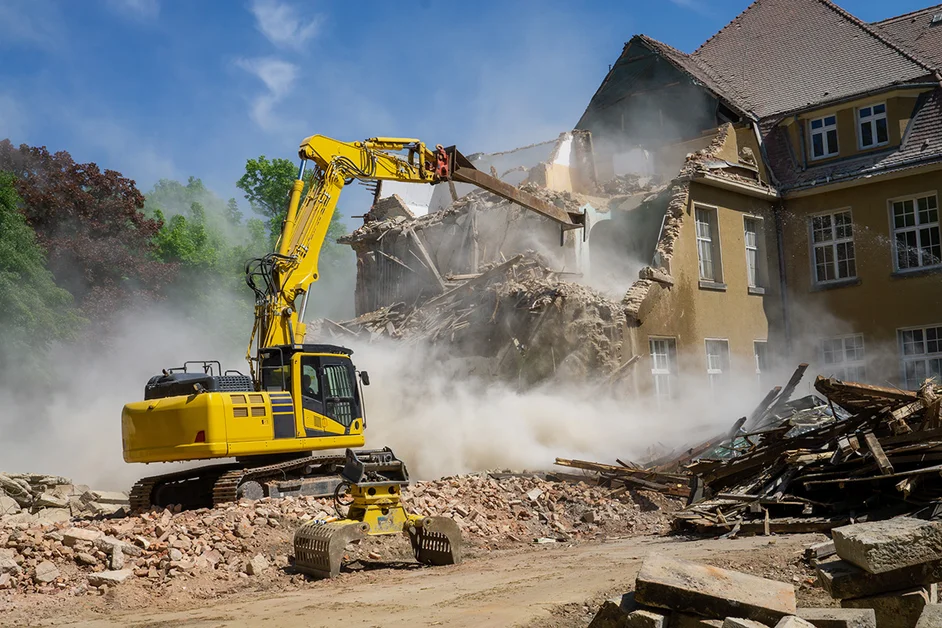 Thane Municipal Corporation to Demolish 7 Lavish Properties in Yeeor