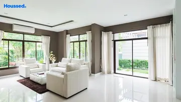Living Room of Pristine Meadows - Image 138517