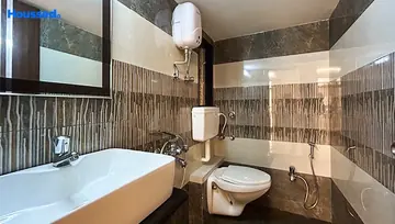 Sample Apartment of Agarwal Paramount - Image 17022