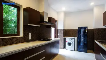 Kitchen of Shrem June Meadows - Image 162765
