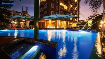 Amenities of HM Grandeur - Image 108105