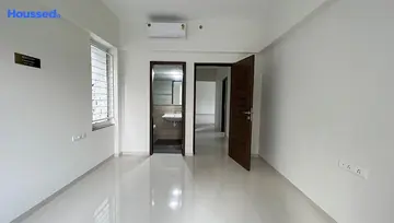 Sample Apartment of Kumar Princetown Royal - Image 24457