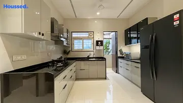 Sample Apartment of Urban Skyline - Image 9967