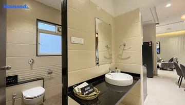 Sample Apartment of Urban Skyline - Image 9969