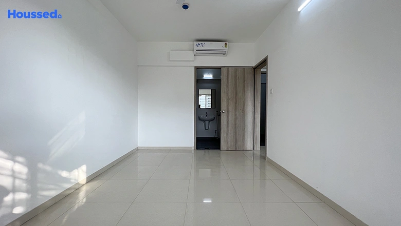 Sample Apartment of Venkatesh Graffiti Glover in Mundhwa, Pune - Image 24254