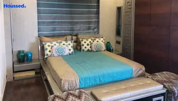 Sample Apartment of Unitech The Palms - Image 188673
