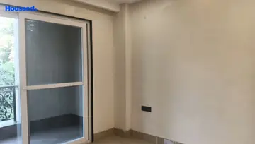 Sample Apartment of Unitech The Palms - Image 188674