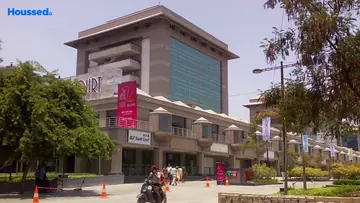 DLF The South Court