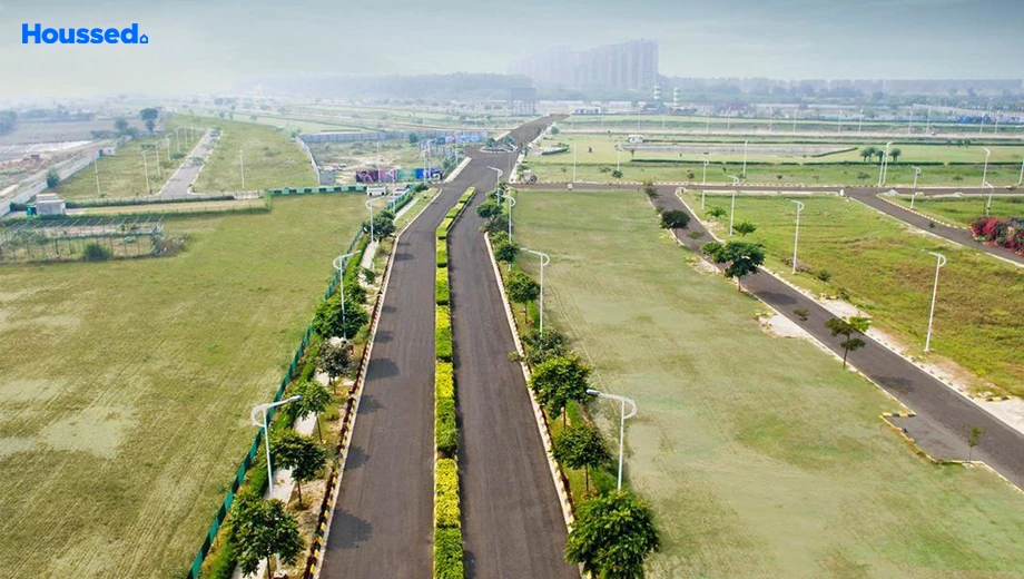 Project Image of Greenbay Golf Village in Yamuna Expressway, Greater Noida - Image 361110