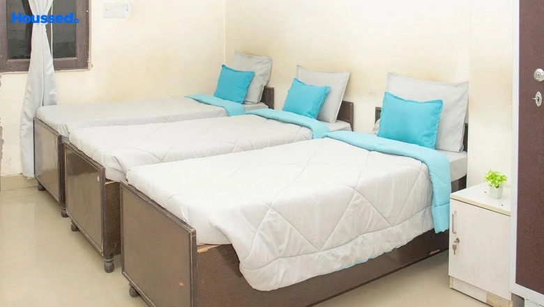 Project Image of Girls & Boys PG/Hostel in Zolo Bright, Sector 27 - Image 283770