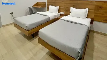 Project Image of Girls & Boys PG/Hostel in Flock Athena Sector 52, Gurgaon - Image 299502