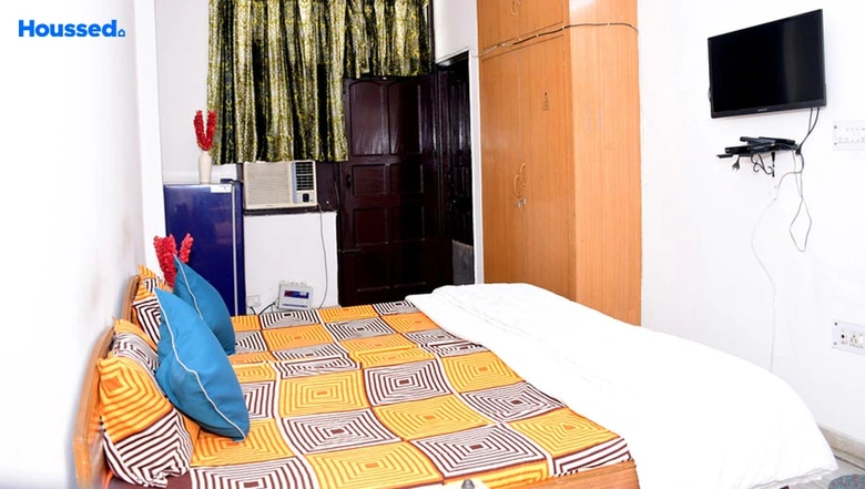 Project Image of Girls & Boys PG/Hostel in HelloWorld Ambience, DLF Phase 3 - Image 302472