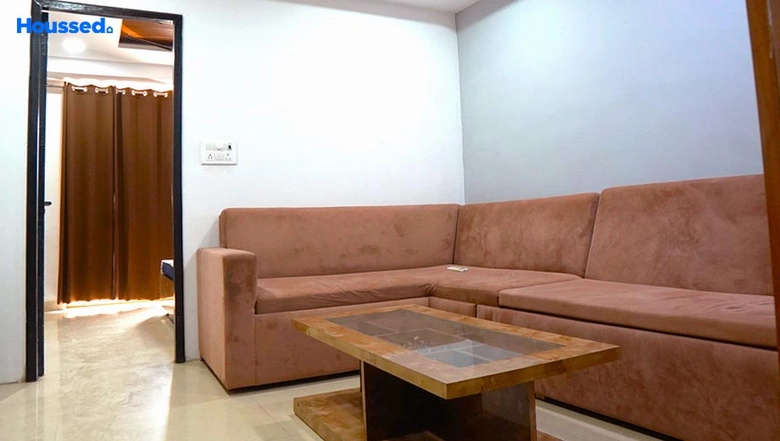 Project Image of Girls & Boys PG/Hostel in HelloWorld Capitol, DLF Phase 3 - Image 302484