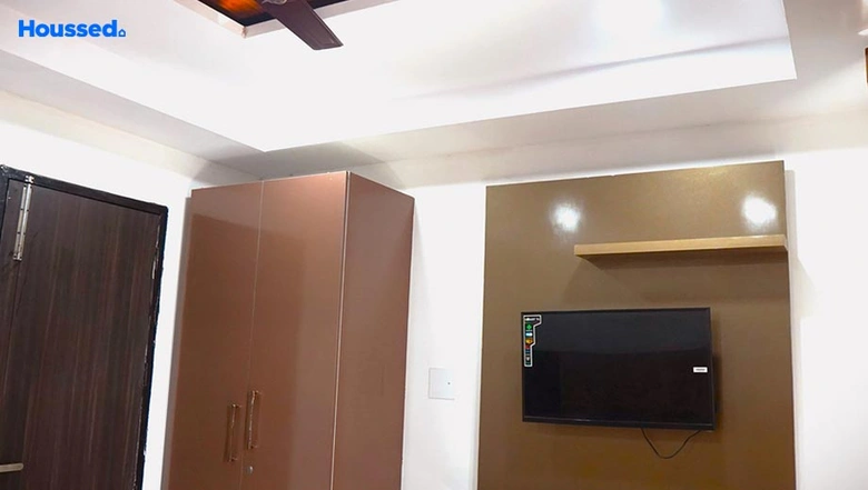 Project Image of Girls & Boys PG/Hostel in HelloWorld Capitol, DLF Phase 3 - Image 302479