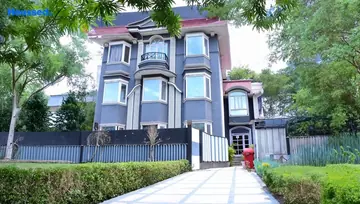 Project Image of Girls & Boys PG/Hostel in HelloWorld Luxuria DLF Phase 2, Gurgaon - Image 302516