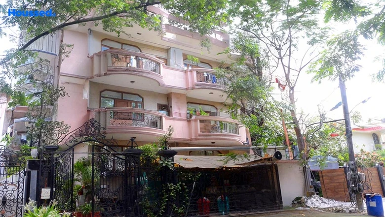 Project Image of Girls & Boys PG/Hostel in HelloWorld Milan, DLF Phase 1 - Image 302527