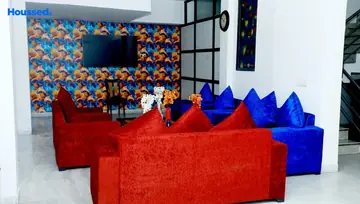 Project Image of Girls & Boys PG/Hostel in HelloWorld Ross DLF Phase 2, Gurgaon - Image 302536