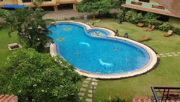 Amenities of Models Status - Image 303140