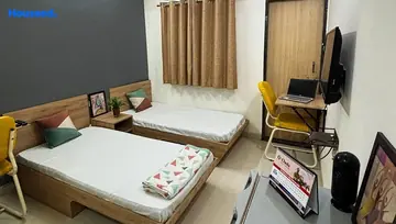 Project Image of Girls & Boys PG/Hostel in HelloWorld Breeze Nipania, Indore - Image 303283
