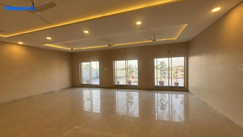 Project Image of Girls & Boys PG/Hostel in HelloWorld Skyz, Vijay Nagar - Image 303867