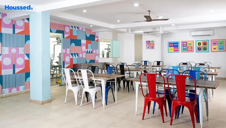 Project Image of Boys PG/Hostel in Your Space Lamington Road, Girgaon - Image 304774