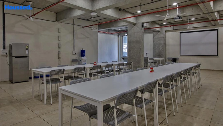 Project Image of Girls PG/Hostel in Stayflh Feels Like Home Terrazzo, Navrangpura - Image 306305