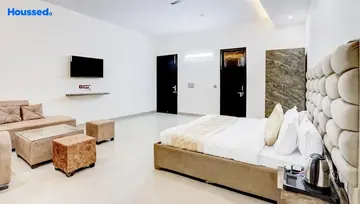 Sample Apartment of Girls & Boys PG/Hostel in Happy Living Himalaya Sector 51, Noida - Image 307254