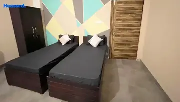 Sample Apartment of Girls & Boys PG/Hostel in Oto Stays Royal Win Sector 104, Noida - Image 307603
