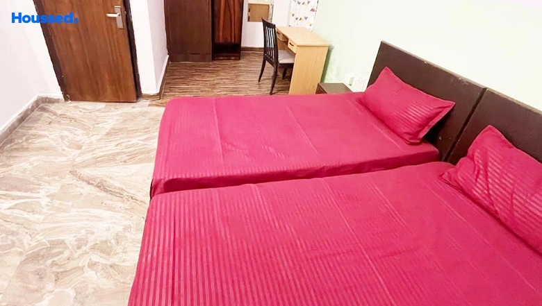 Sample Apartment of Girls & Boys PG/Hostel in Slate Aura, Sector 53 - Image 307866