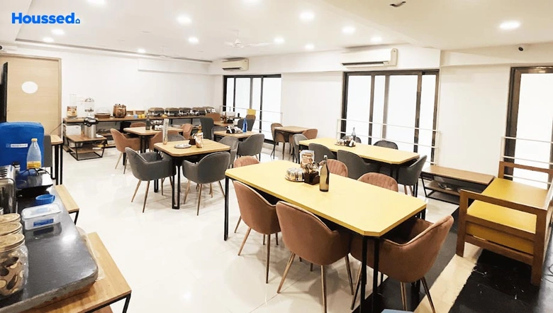 Sample Apartment of Boys PG/Hostel in Student Housing Avenue, Vile Parle West - Image 308160
