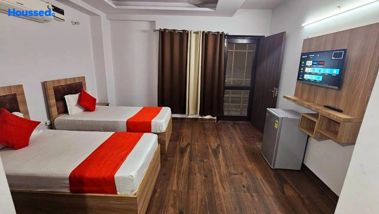 Project Image of Girls & Boys PG/Hostel in Cloud Nine Rooms 679, Sector 43 - Image 308373