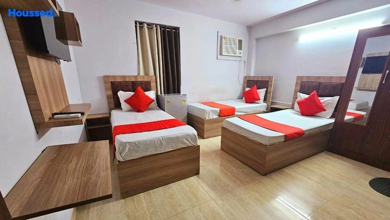 Project Image of Girls & Boys PG/Hostel in Cloud Nine Rooms 679, Sector 43 - Image 308378