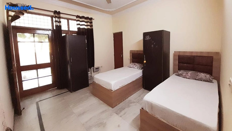 Project Image of Girls PG/Hostel in Cloud Nine Rooms 2014, Sector 45 - Image 308388