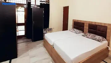 Project Image of Girls PG/Hostel in Cloud Nine Rooms 2014 Sector 45, Gurgaon - Image 308390