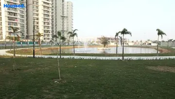 Amenities of Gaur City 4th Avenue - Image 309491