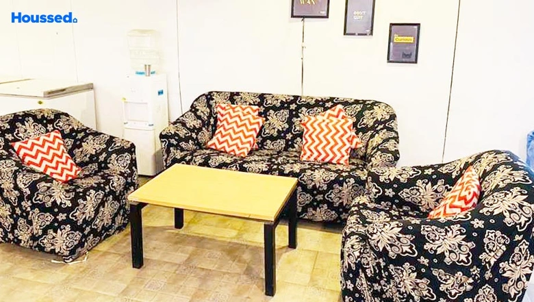 Sample Apartment of Girls & Boys PG/Hostel in Urbanroomz South City 1, South City 1 - Image 310064