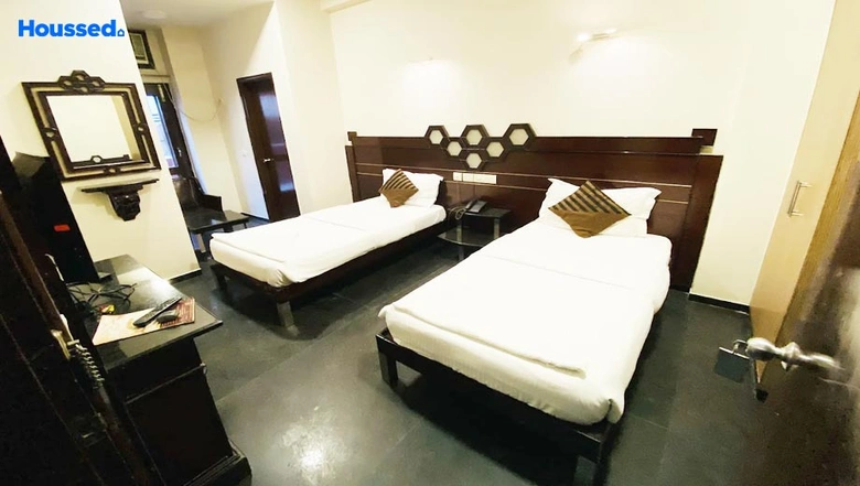 Sample Apartment of Girls PG/Hostel in Urbanroomz DLF Phase 2, DLF Phase 2 - Image 310156