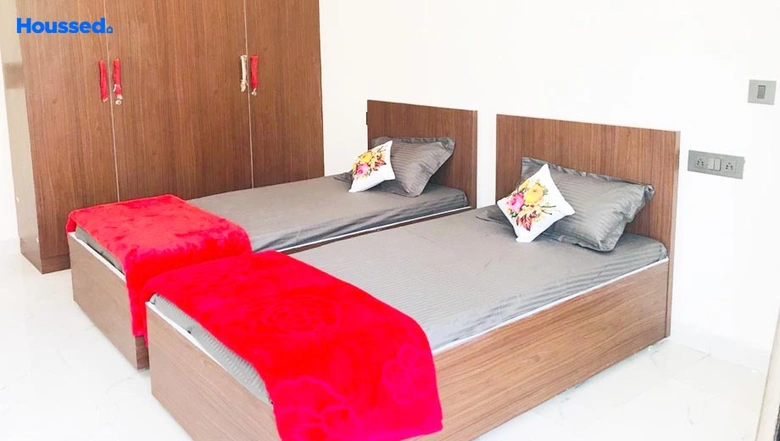 Sample Apartment of Girls PG/Hostel in The Safehouse PG 129, DLF Phase 1 - Image 310426