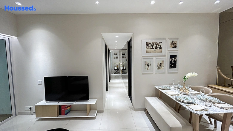 Sample Apartment of Rustomjee Uptown Urbania in Thane West, Thane - Image 23005