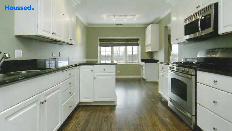 Sample Apartment of M S Crown - Image 393086