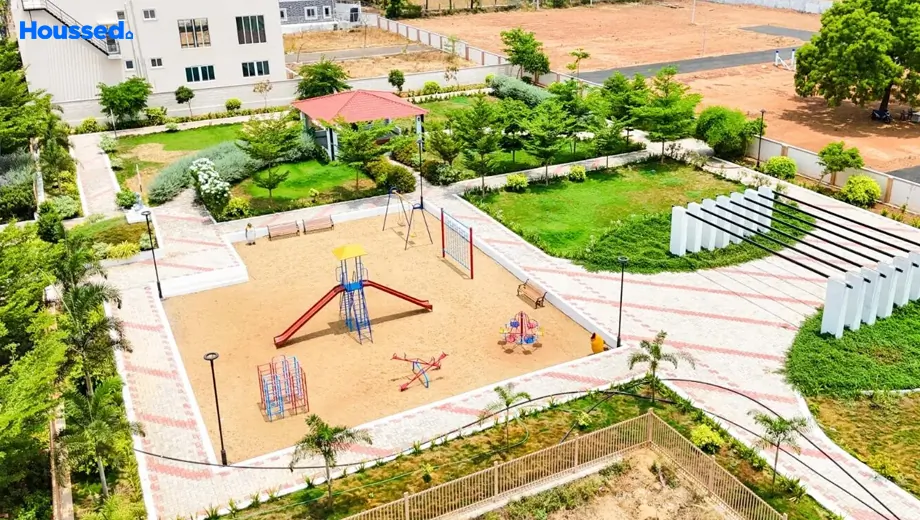 Amenities of Greenfield Fairland - Image 395327