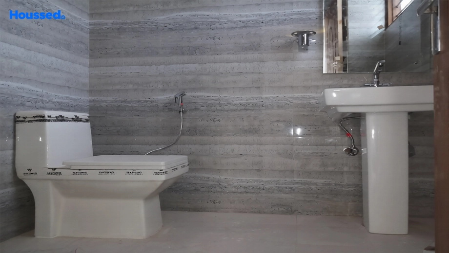 Sample Apartment of Real Luxurious Floors - Image 400253