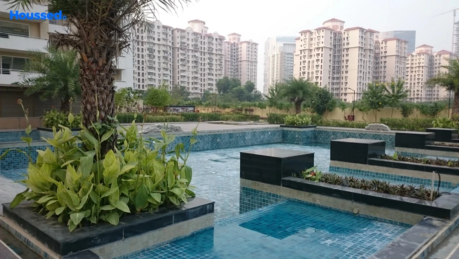Amenities of TDI Ourania - Image 407020