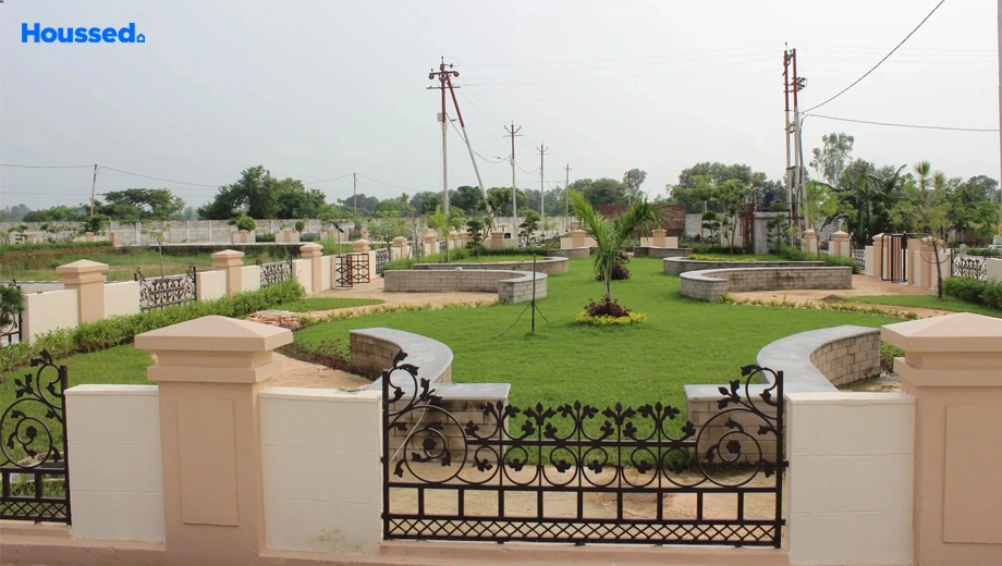 Amenities of Anand Dham Society in Faizabad Road, Lucknow - Image 429924