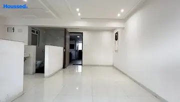 Sample Apartment of Triveni Crown - Image 1102
