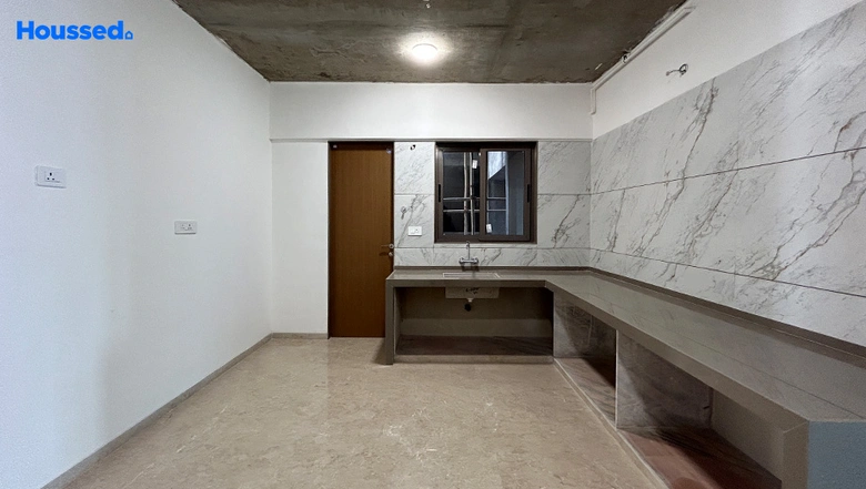 Sample Apartment of Pramukh Ananta in Vesu, Surat - Image 38324